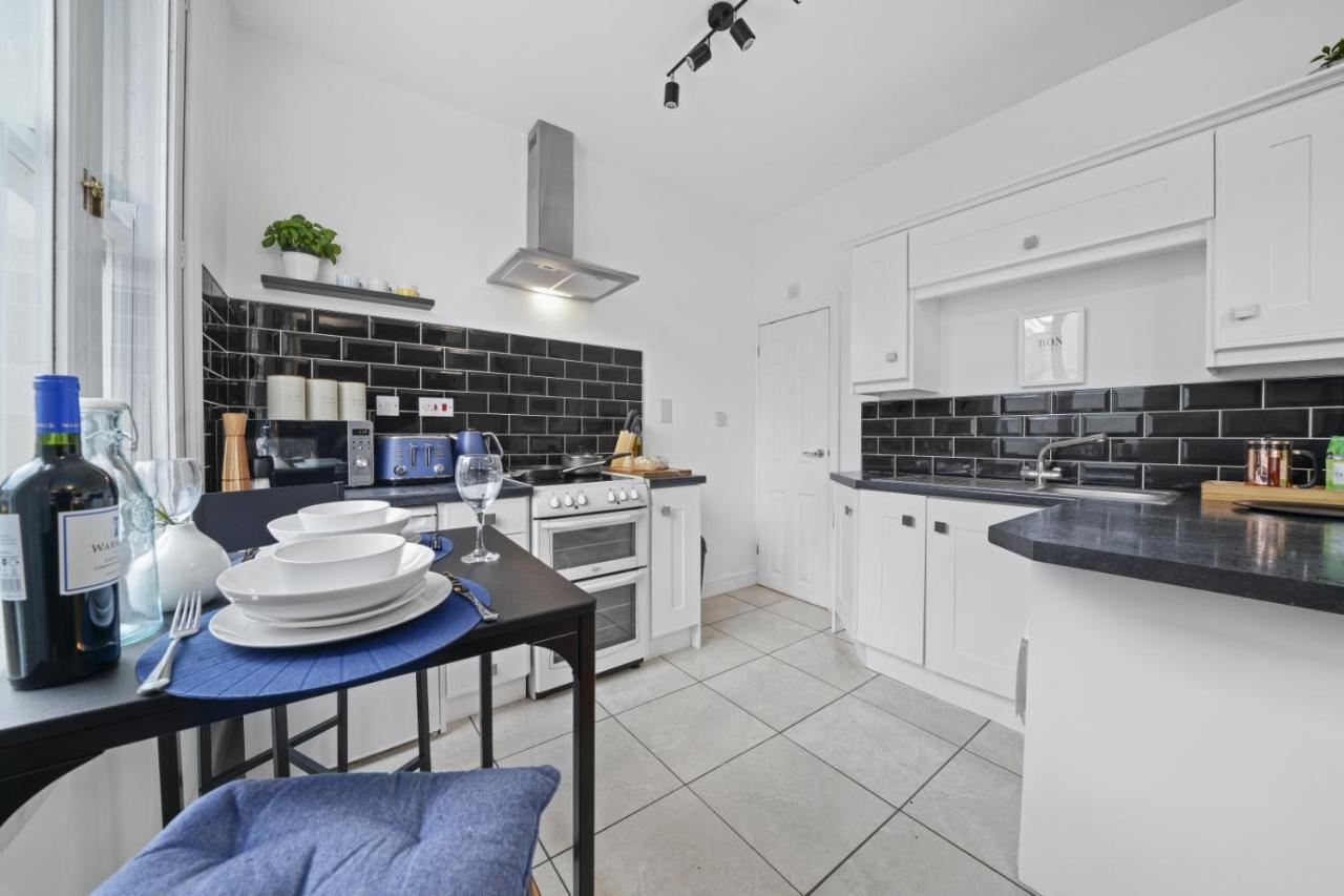 Апартаменти Central Gem Of Leamington Spa - Sleeps 5 Екстер'єр фото